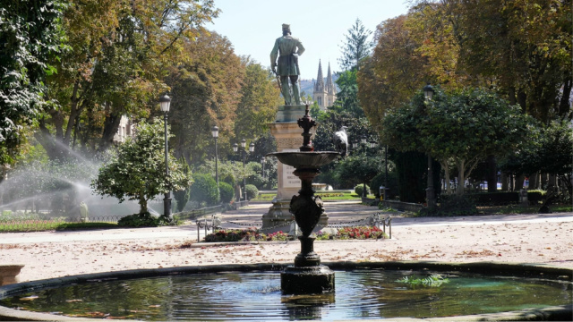 Alameda de la Plaza de Compostela